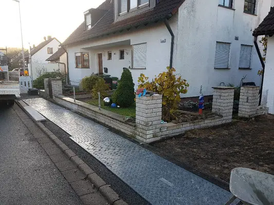 5. Pflasterarbeiten - Neugestaltung der Gartenanlage mit neuem Pflaster in Großenseebach5